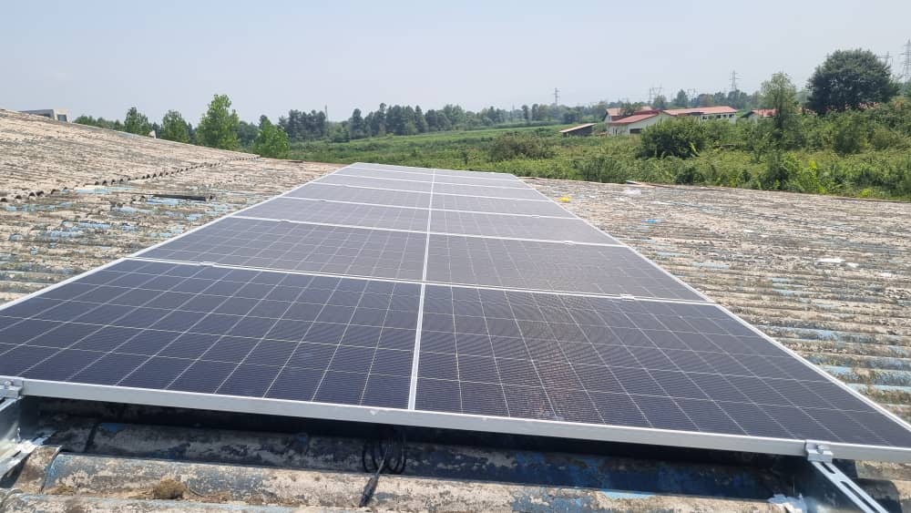 پانل خورشیدی سقف شیروانی